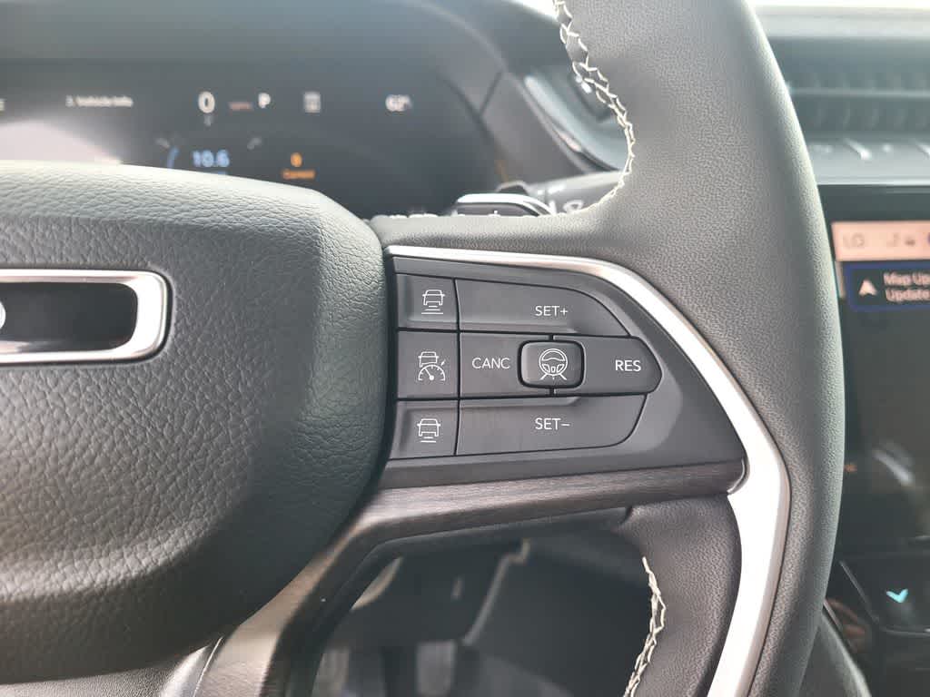 Thumbnail: 2026 Jeep Grand Cherokee - 18