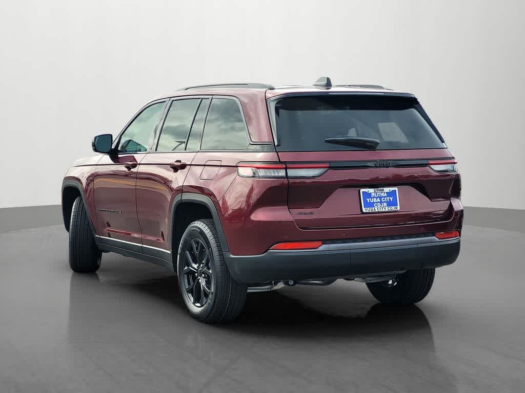 Thumbnail: 2026 Jeep Grand Cherokee - 4