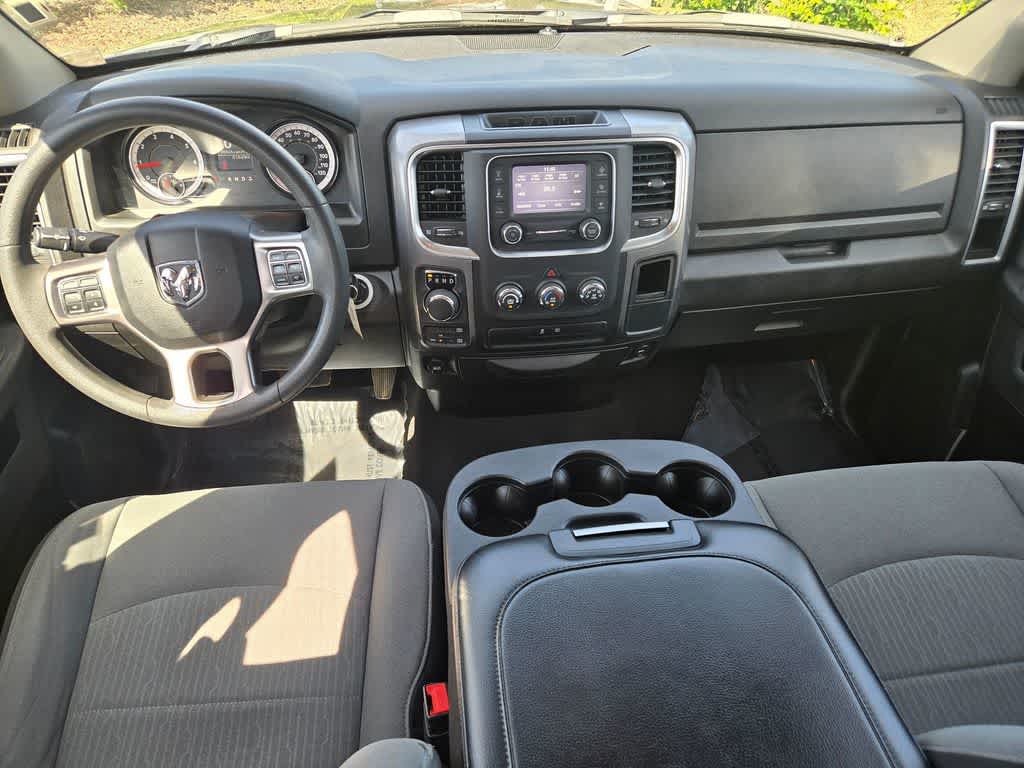 Thumbnail: 2024 RAM 1500 Classic - 9