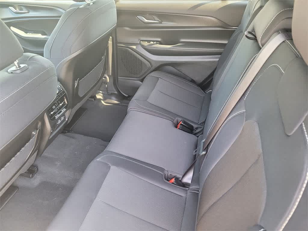 Thumbnail: 2025 Jeep Grand Cherokee - 6