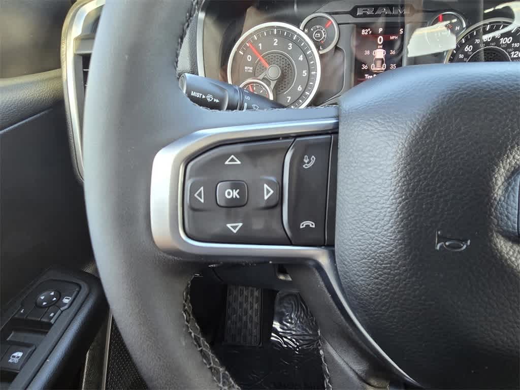 Thumbnail: 2026 RAM 1500 - 19