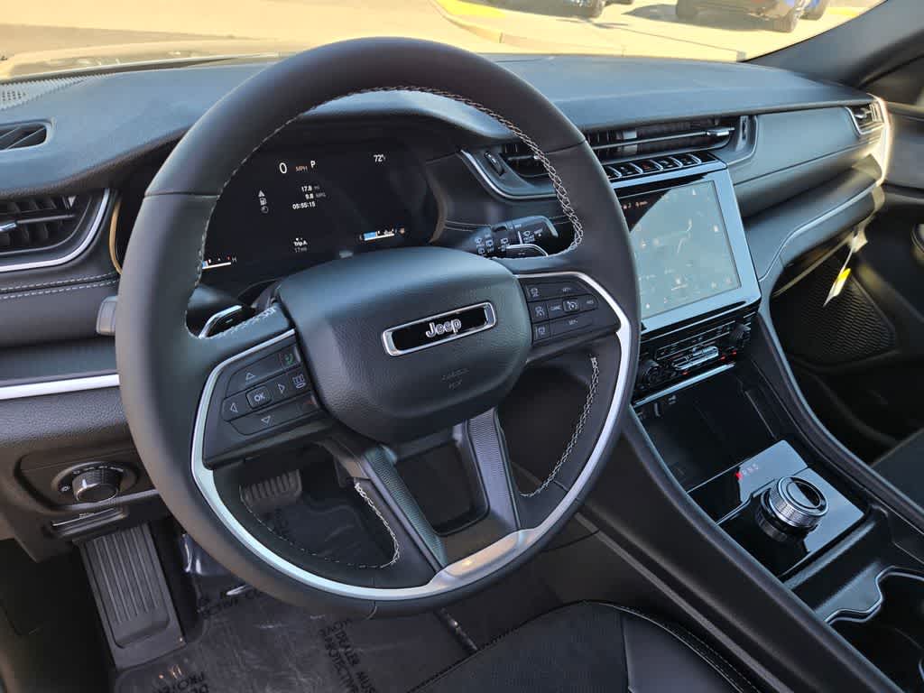 Thumbnail: 2025 Jeep Grand Cherokee - 11