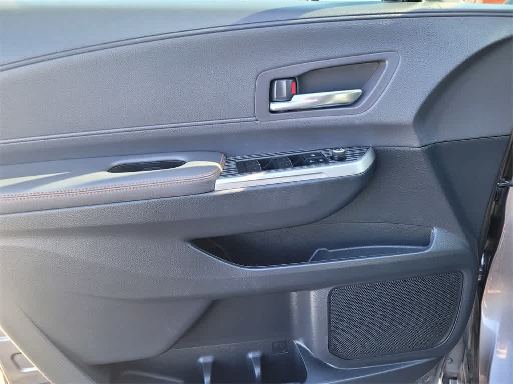 Thumbnail: 2021 Toyota Sienna - 14