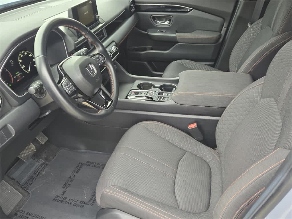 Thumbnail: 2024 Honda Pilot - 15