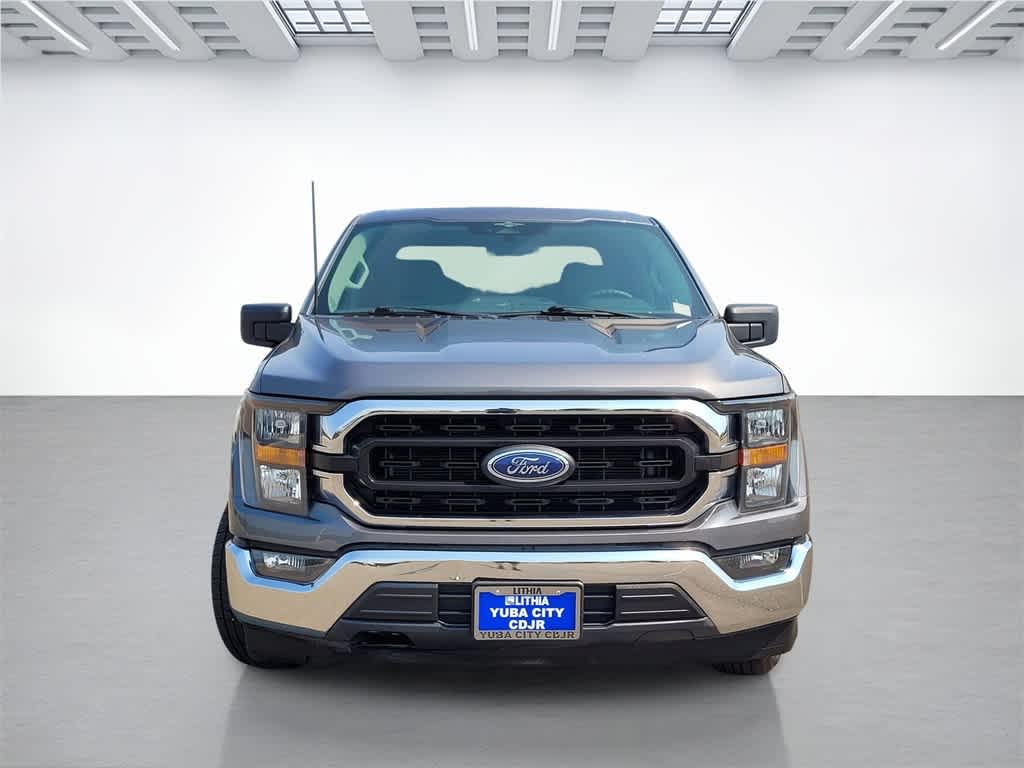 2023 Ford F-150 XLT photo 2