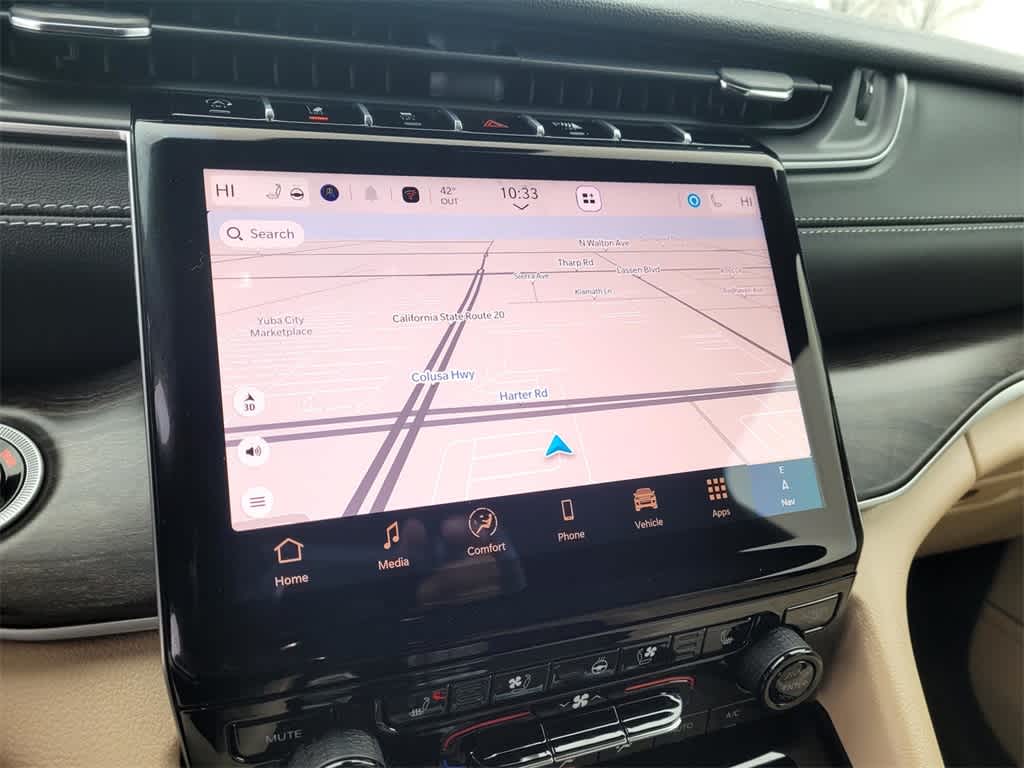 Thumbnail: 2025 Jeep Grand Cherokee - 12