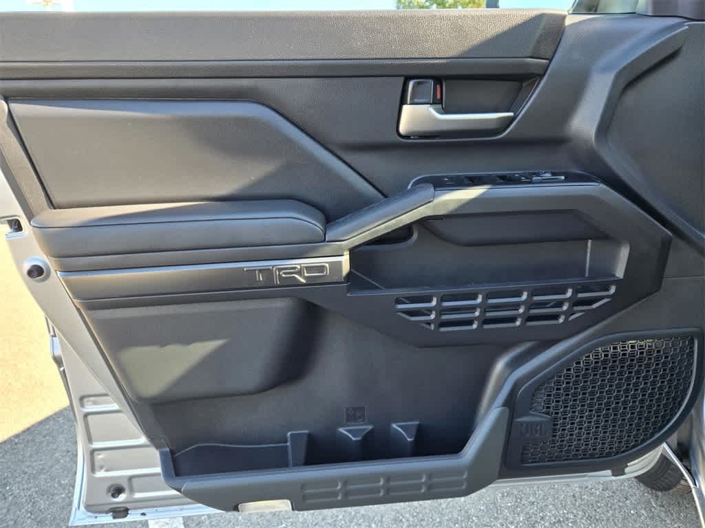 Thumbnail: 2024 Toyota Tacoma - 14