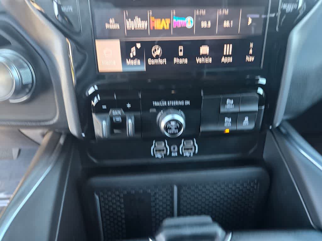 Thumbnail: 2026 RAM 1500 - 15