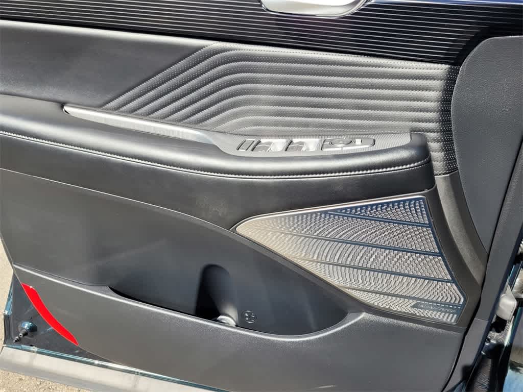 Thumbnail: 2025 Hyundai Palisade - 14