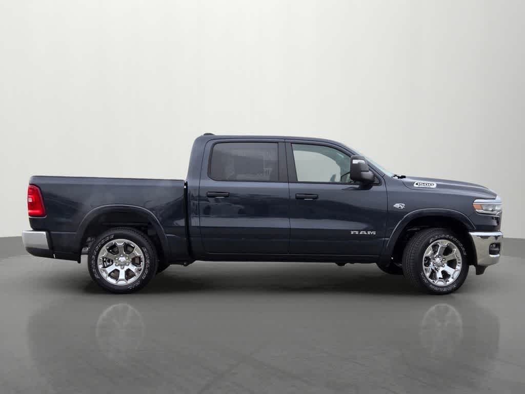 Thumbnail: 2026 RAM 1500 - 7