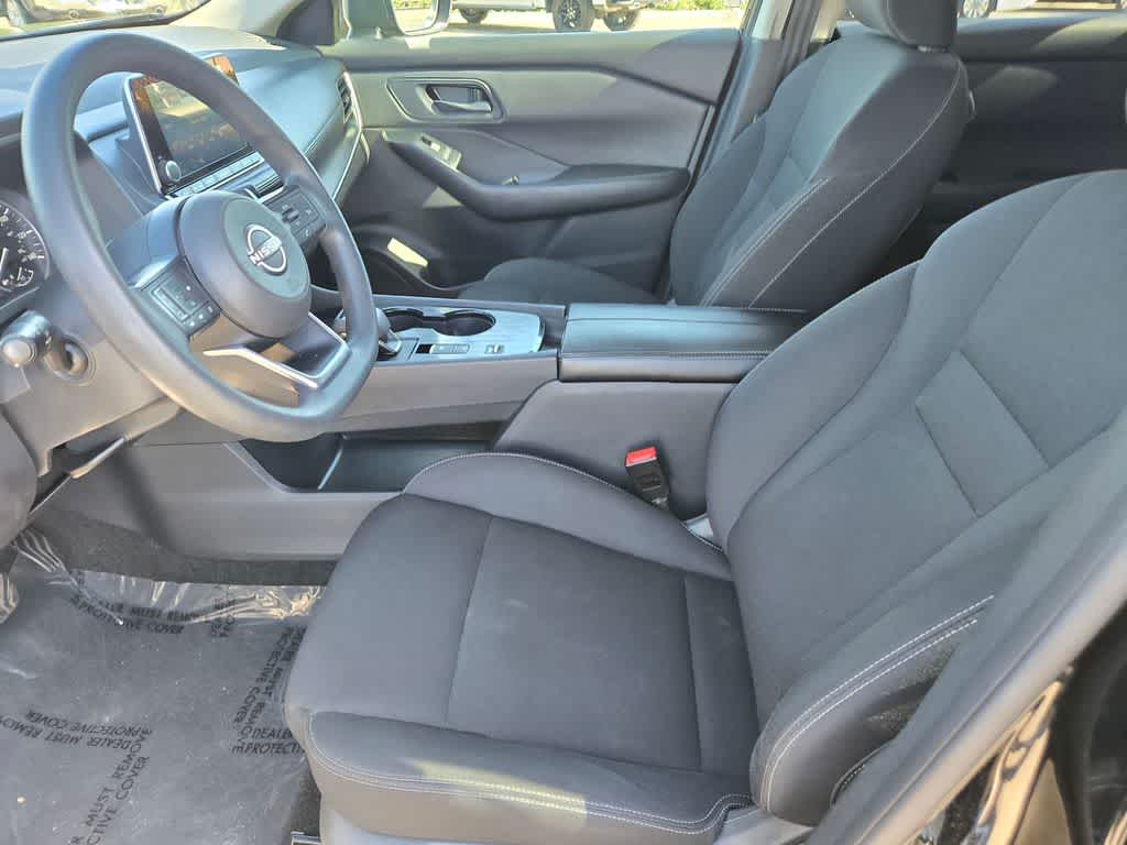 Thumbnail: 2024 Nissan Rogue - 17