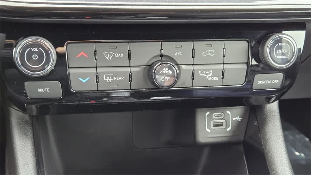 Thumbnail: 2026 Jeep Compass - 19