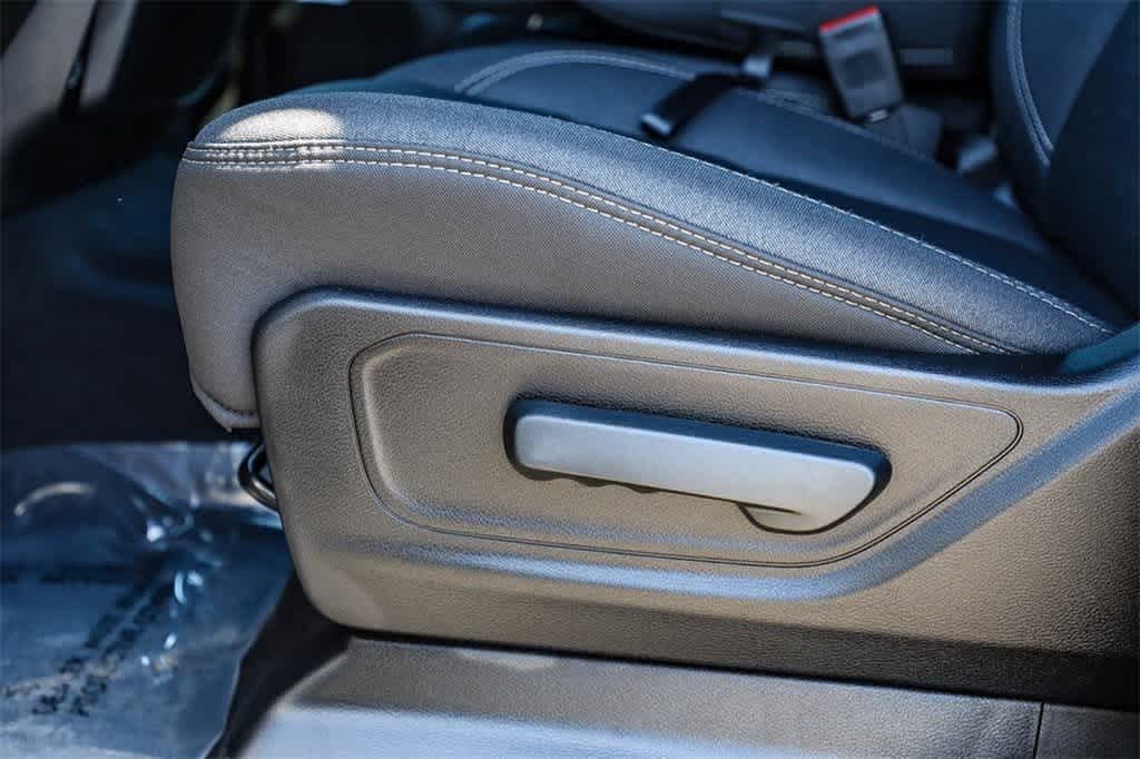 2025 RAM 1500 Tradesman 21