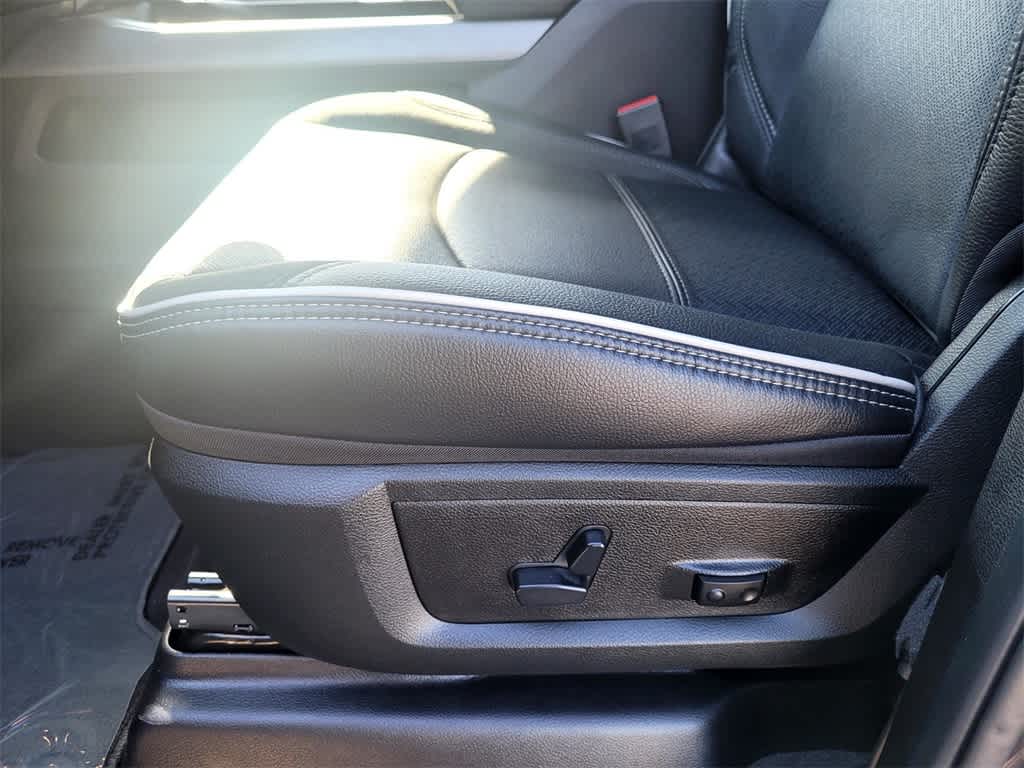 Thumbnail: 2026 RAM 2500 - 13