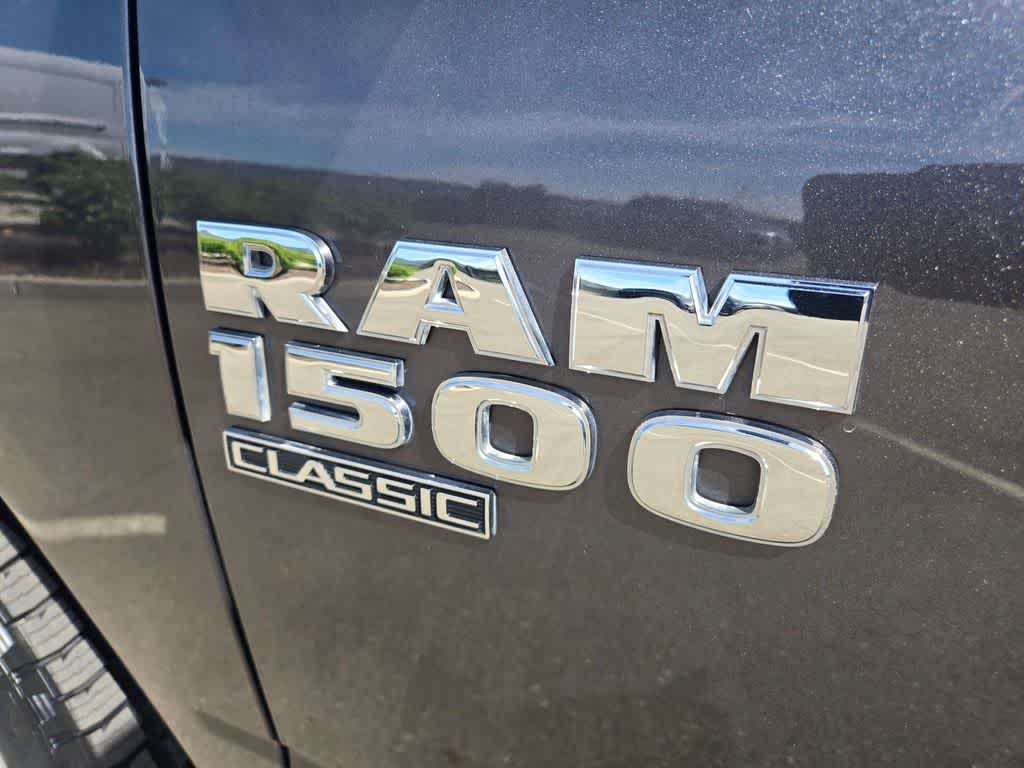 Thumbnail: 2024 RAM 1500 Classic - 21
