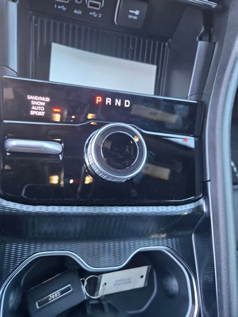 Thumbnail: 2026 Jeep Grand Cherokee - 14