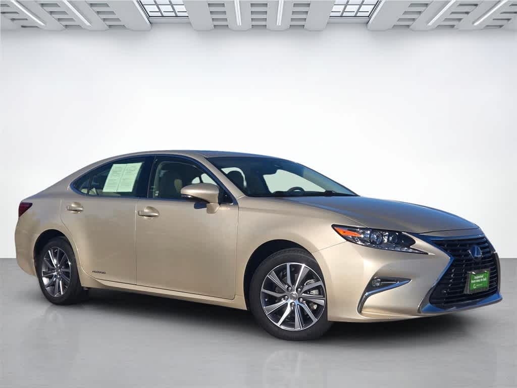 Thumbnail: 2018 Lexus ES - 8