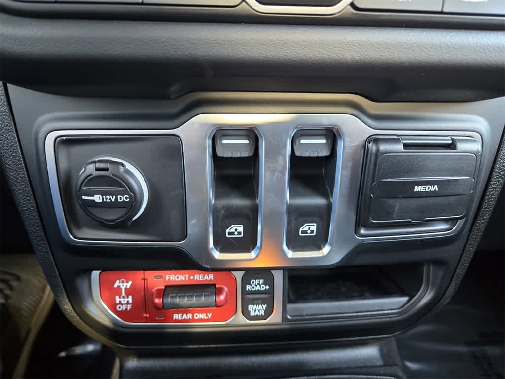 Thumbnail: 2026 Jeep Wrangler - 12