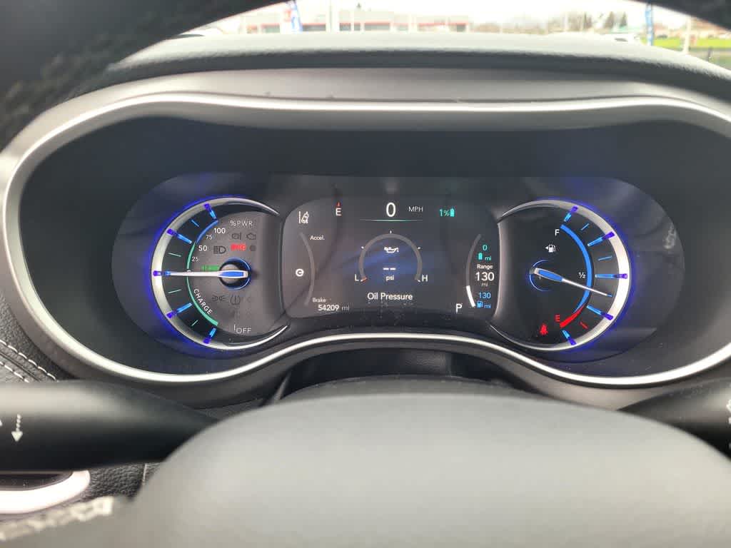 Thumbnail: 2023 Chrysler Pacifica - 19