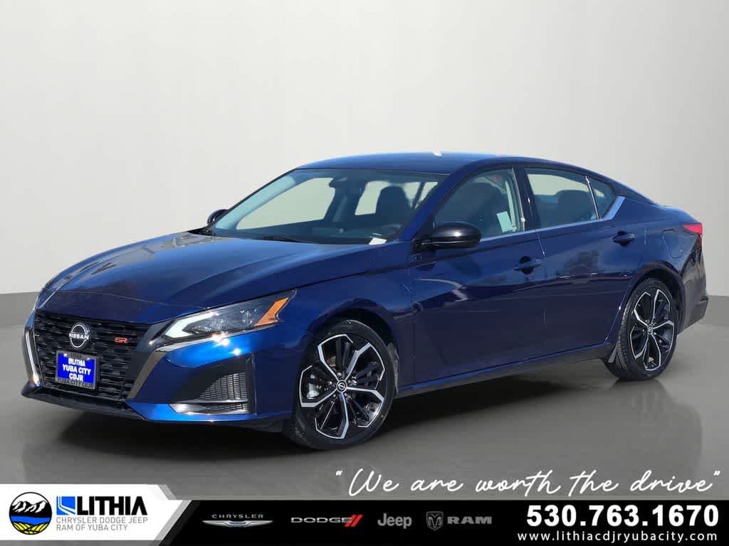 2024 Nissan Altima SR
