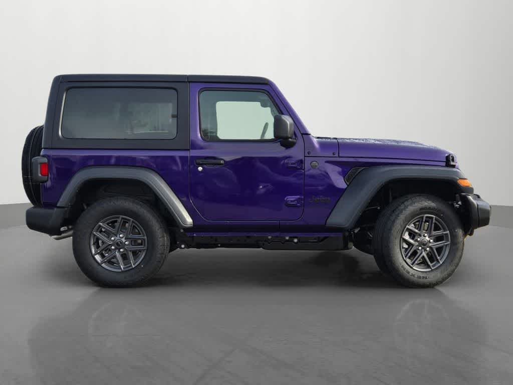 Thumbnail: 2026 Jeep Wrangler - 7