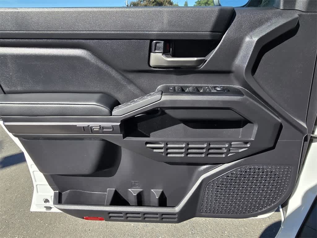 Thumbnail: 2024 Toyota Tacoma - 14