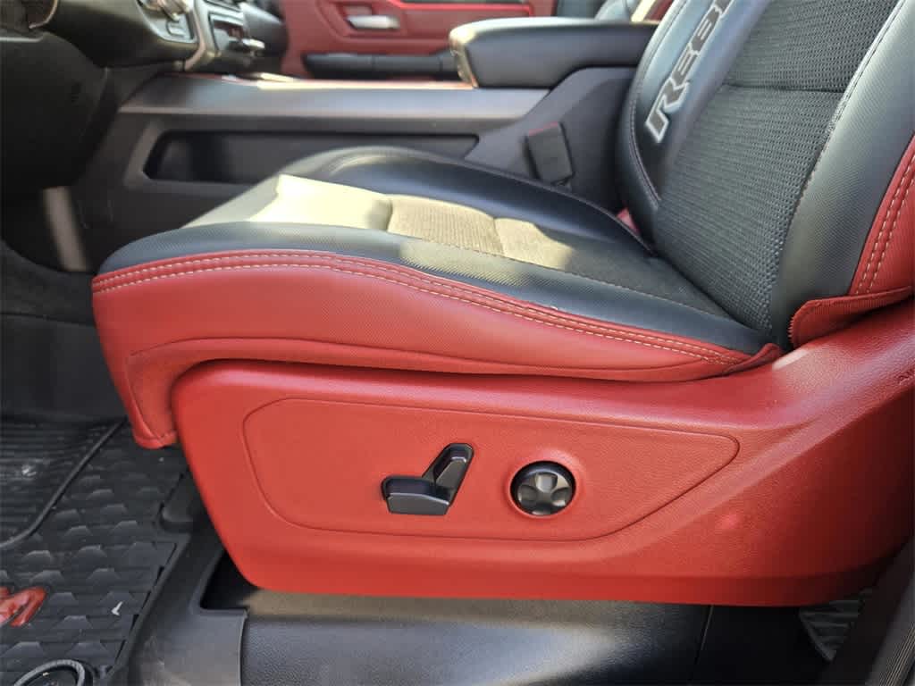 Thumbnail: 2019 RAM 1500 - 13