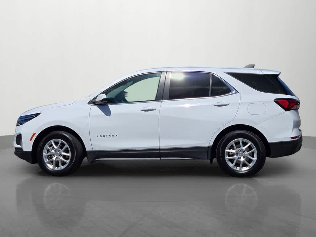 Thumbnail: 2024 Chevrolet Equinox - 3
