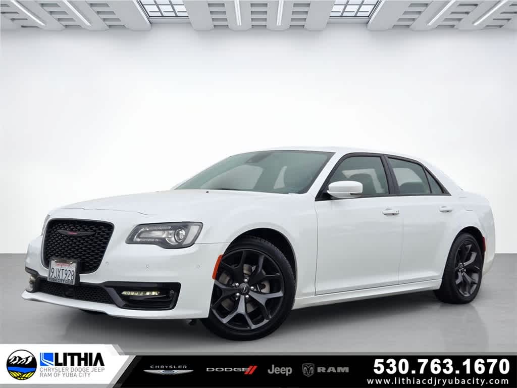 2023 Chrysler 300