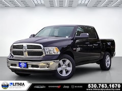 2024 Ram 1500 Classic TRADESMAN CREW CAB 4X4 5'7 BOX Pickup