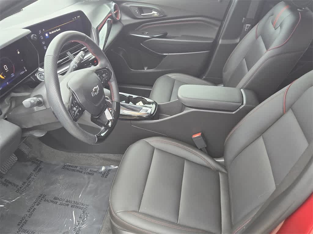 Thumbnail: 2024 Chevrolet Trax - 15