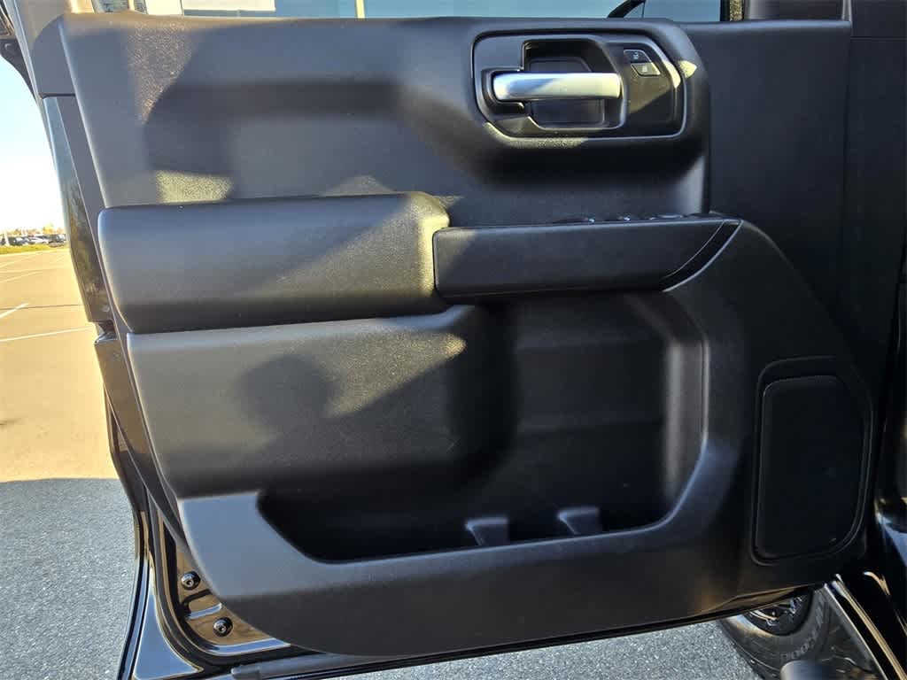 Thumbnail: 2022 Chevrolet Silverado 1500 - 14