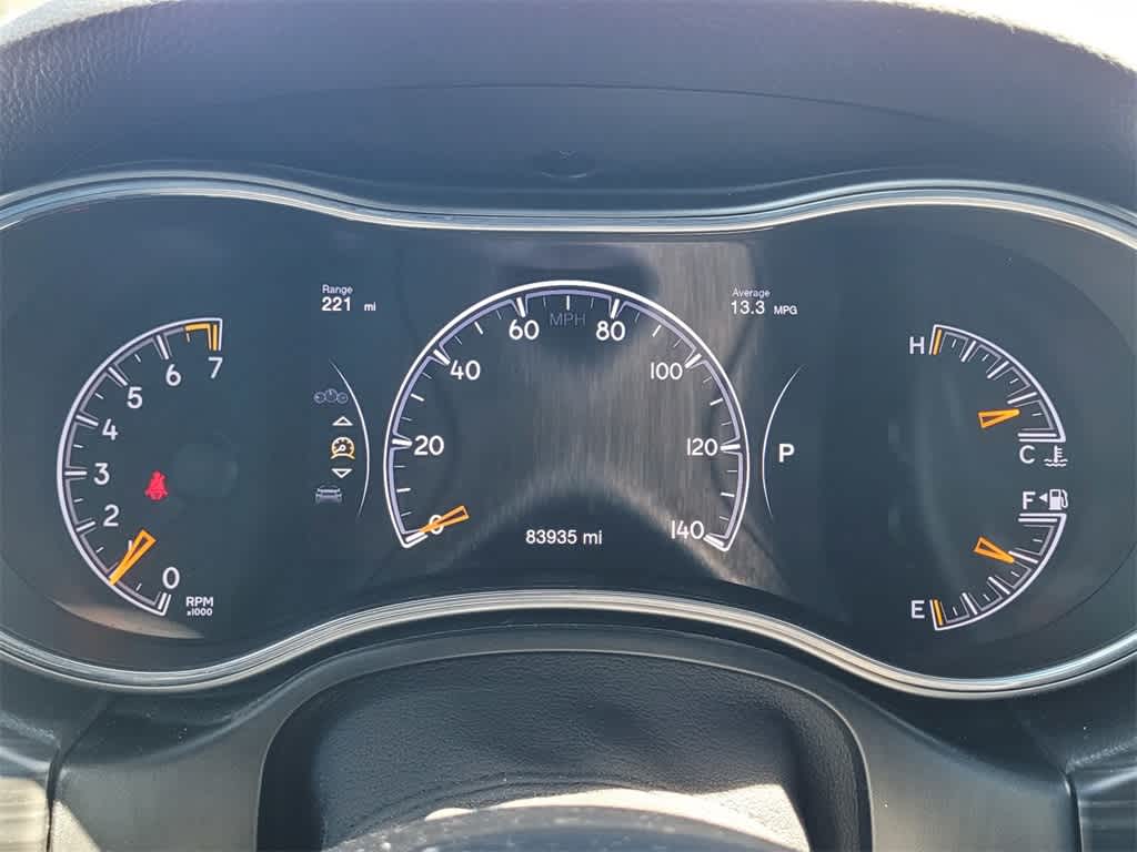 Thumbnail: 2019 Jeep Grand Cherokee - 20