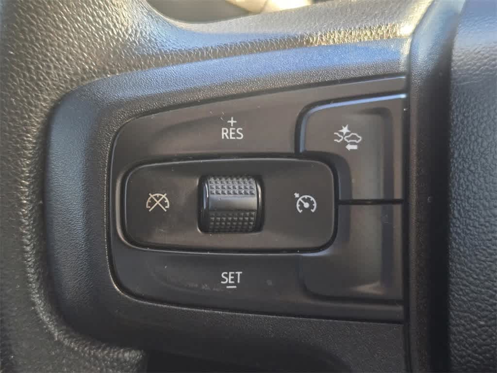 Thumbnail: 2022 Chevrolet Silverado 1500 - 20