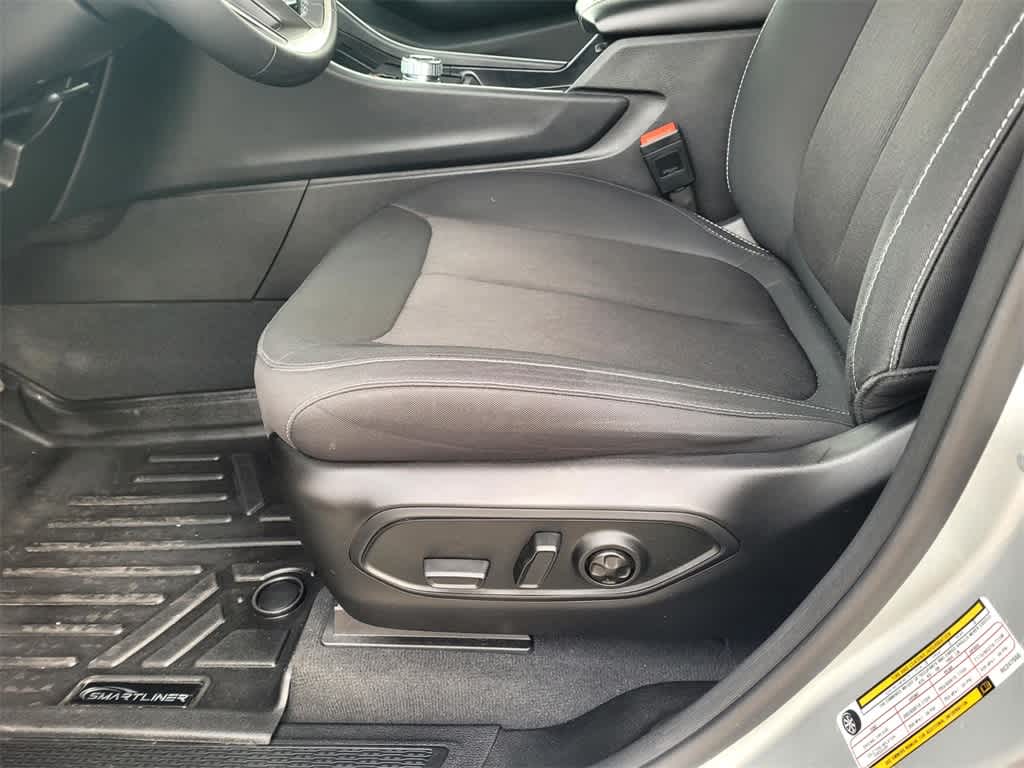 Thumbnail: 2024 Jeep Grand Cherokee - 15