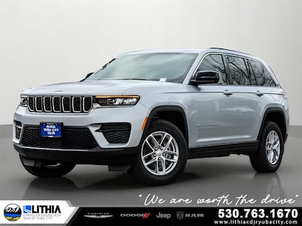 2024 Jeep Grand Cherokee LAREDO X 4X4 Sport Utility