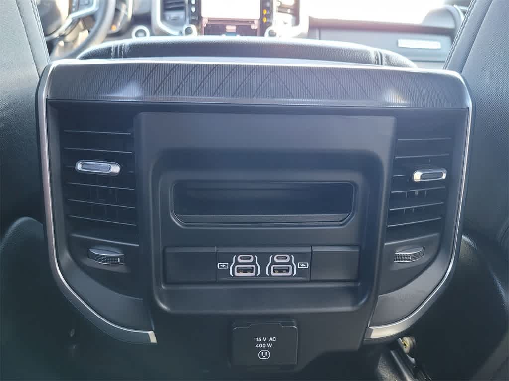 Thumbnail: 2025 RAM 1500 - 10