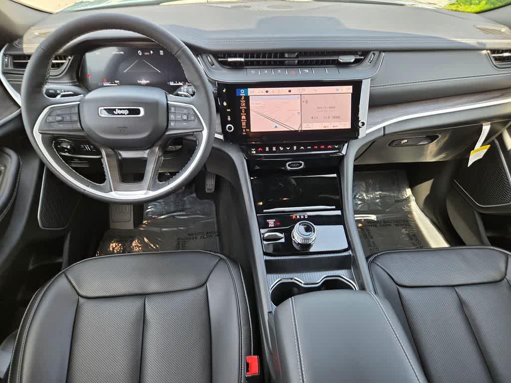 Thumbnail: 2026 Jeep Grand Cherokee - 9