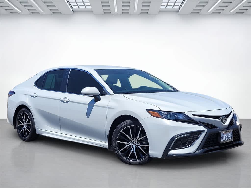 Thumbnail: 2023 Toyota Camry - 7