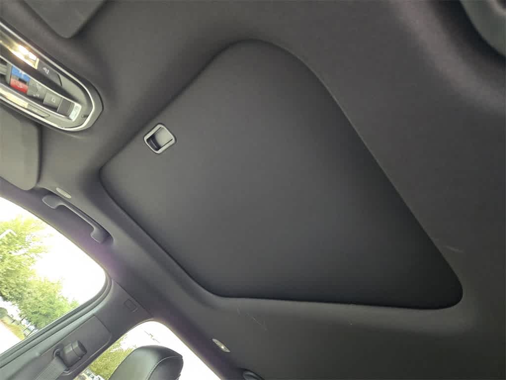 Thumbnail: 2025 Jeep Grand Cherokee - 16