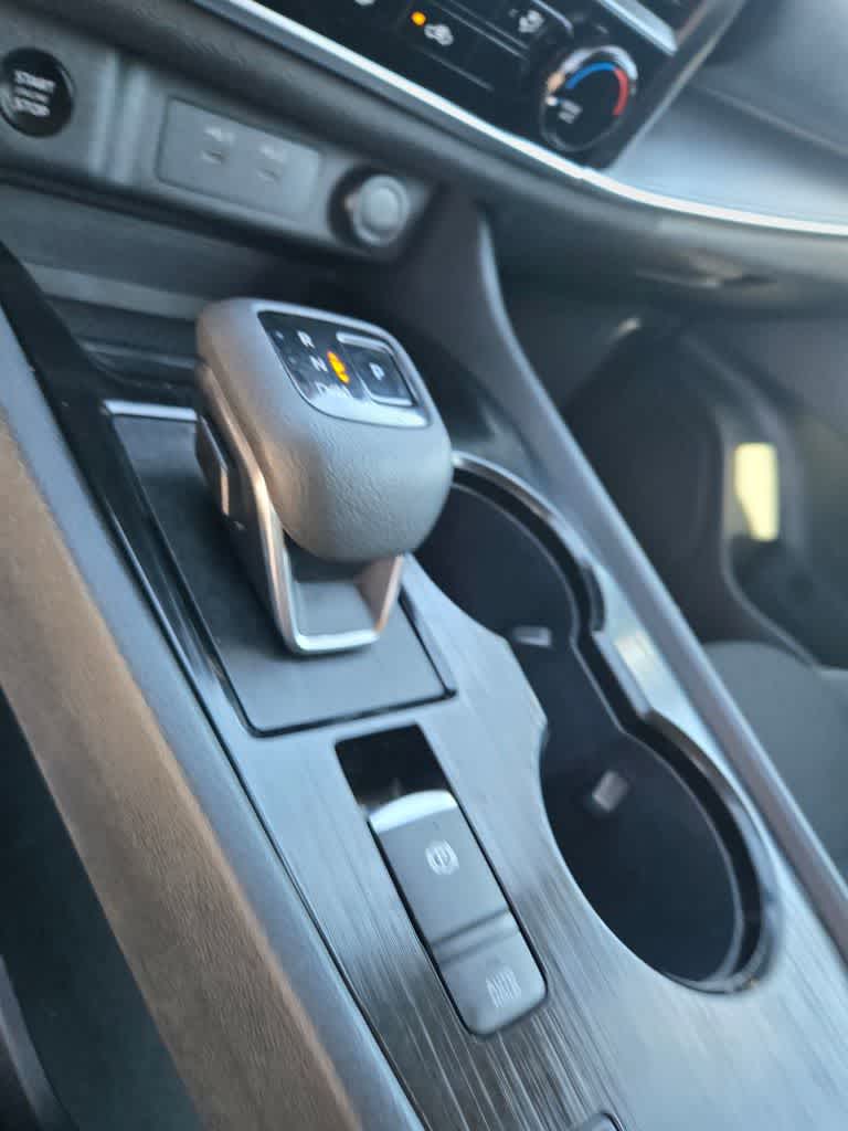 Thumbnail: 2024 Nissan Rogue - 13