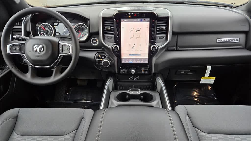 Thumbnail: 2026 RAM 1500 - 9