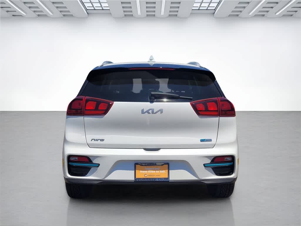 Thumbnail: 2022 Kia Niro - 8