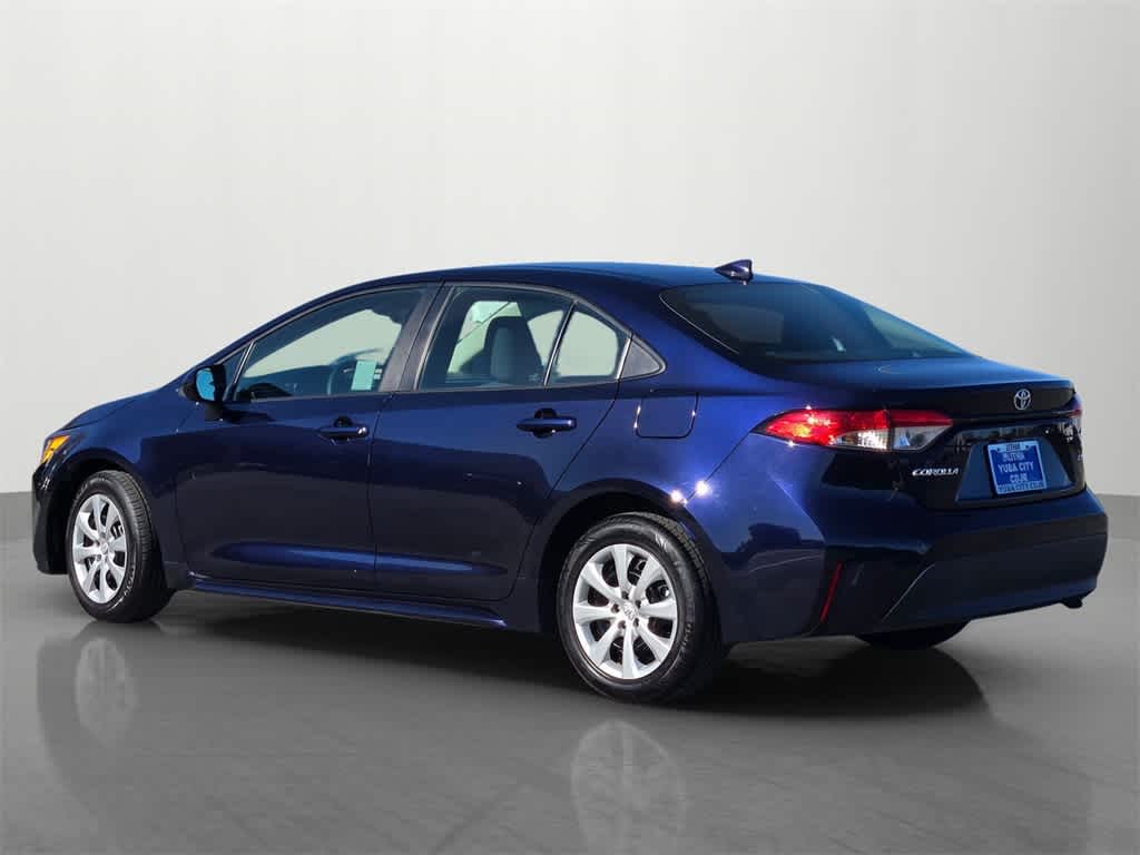 Thumbnail: 2023 Toyota Corolla - 4