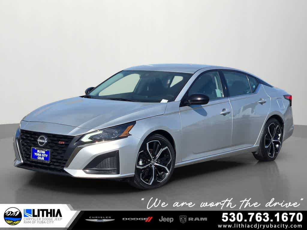 2024 Nissan Altima SR