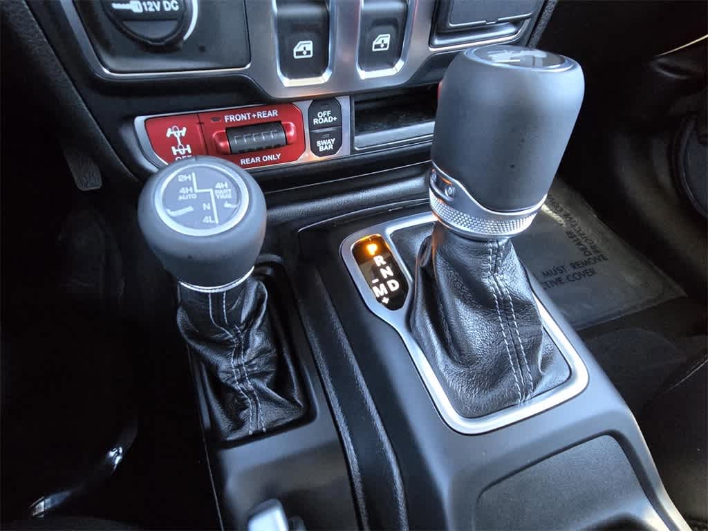 Thumbnail: 2026 Jeep Wrangler - 16