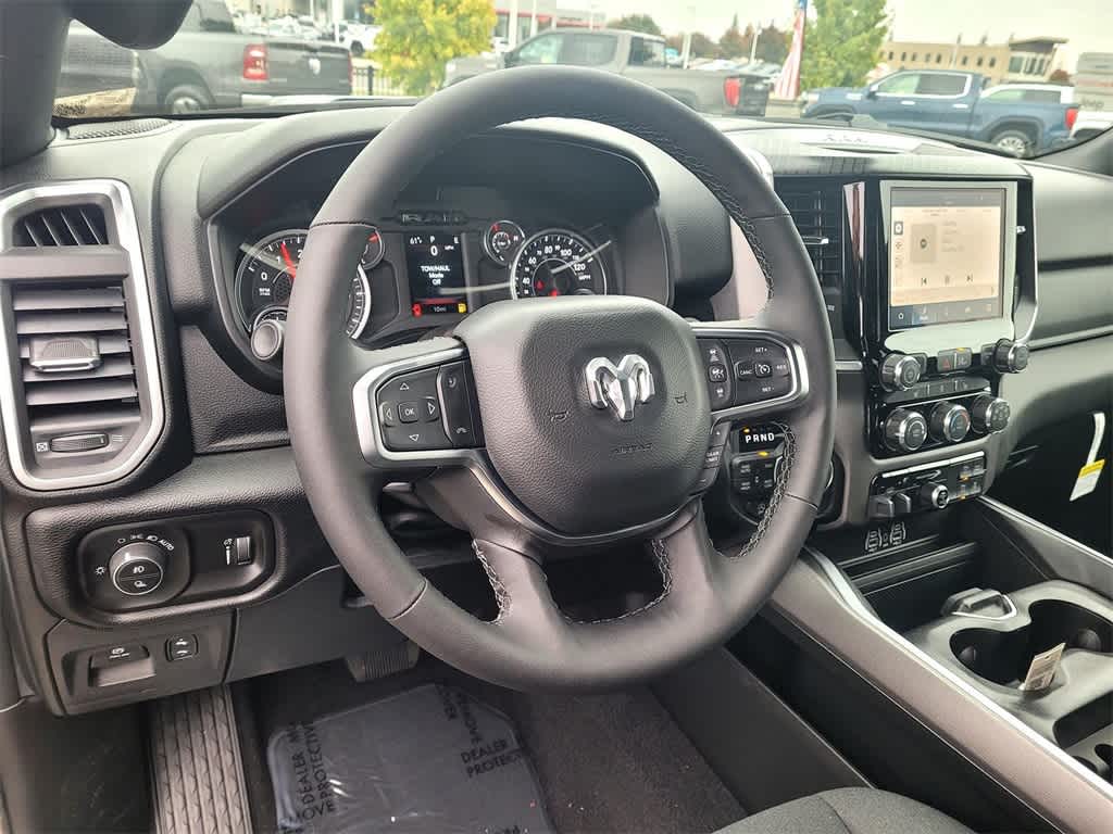 Thumbnail: 2026 RAM 1500 - 9