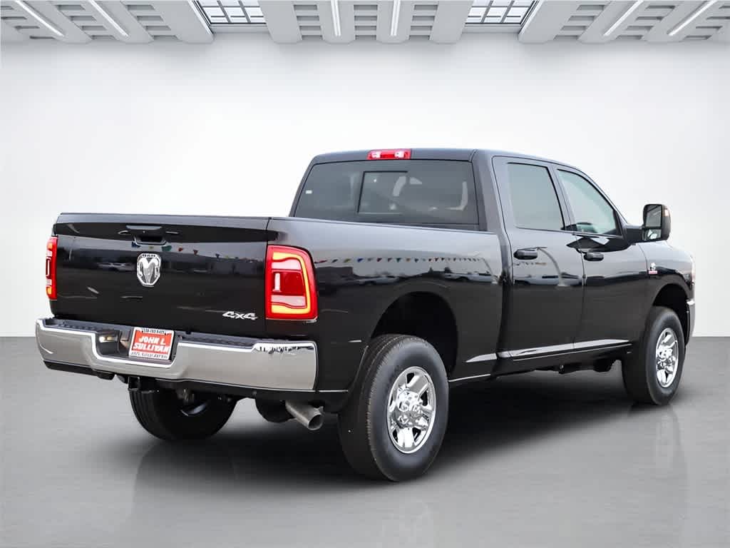 2024 Ram 3500 Tradesman photo 4