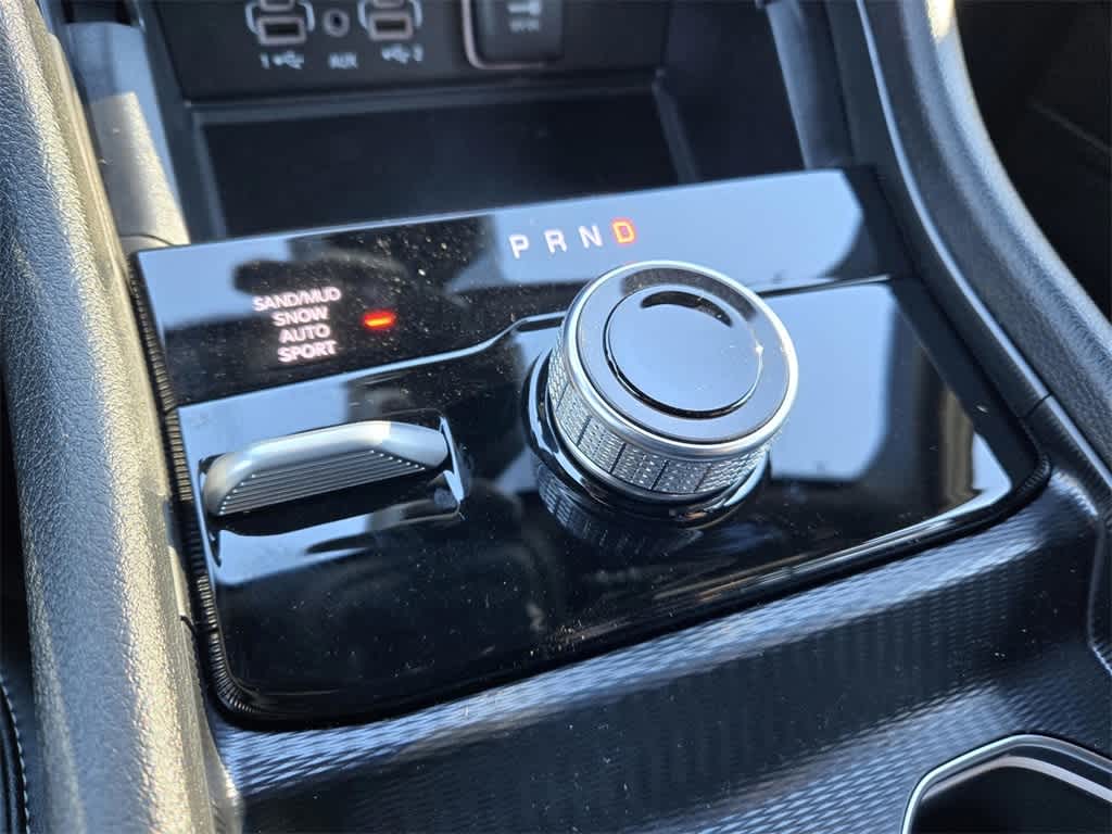 Thumbnail: 2025 Jeep Grand Cherokee - 16