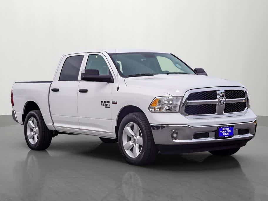 Thumbnail: 2024 RAM 1500 Classic - 4